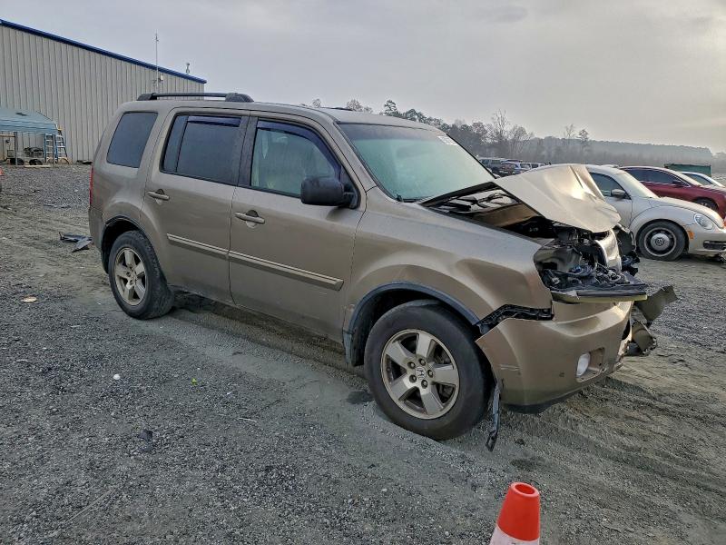 Photo 4 from auction – 2011 HONDA PILOT EXL with VIN 5FNYF4H55BB044542