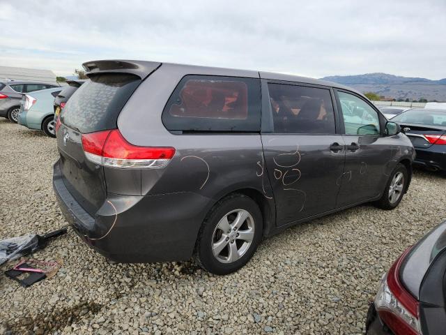 Photo 3 from auction – 2013 TOYOTA SIENNA with VIN 5TDZK3DC9DS332349
