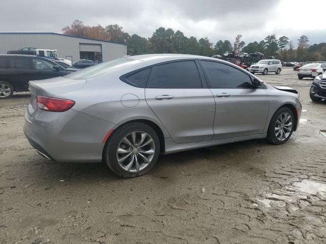 Photo 3 from auction – 2015 CHRYSLER 200 S with VIN 1C3CCCBB6FN591410