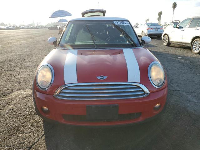 Photo 5 from auction – 2010 MINI COOPER with VIN WMWMF3C57ATU78017