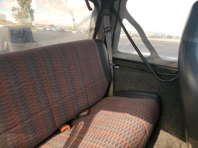 Photo 10 from auction – 2000 JEEP WRANGLER / TJ with VIN 1J4FA29P5YP742801