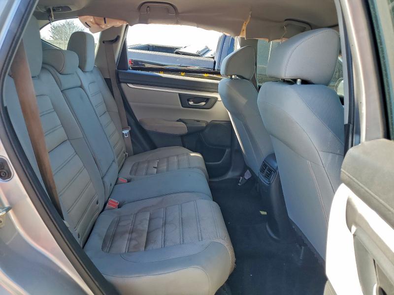 Photo 11 from auction – 2017 HONDA CR-V LX with VIN 7FARW5H39HE008200