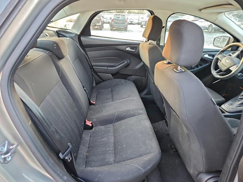 Photo 10 from auction – 2016 FORD FOCUS SE with VIN 1FADP3F29GL314641