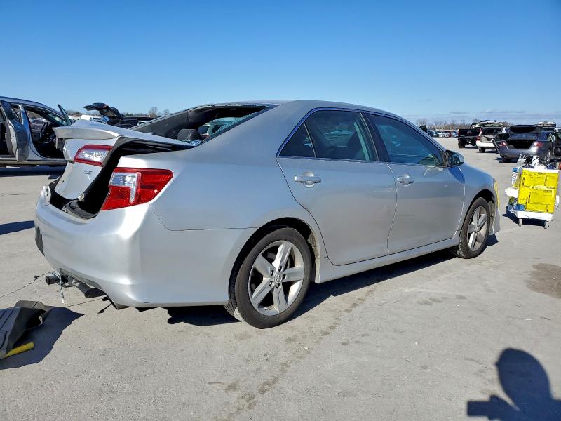 Photo 3 from auction – 2012 TOYOTA CAMRY with VIN 4T1BF1FK3CU156645