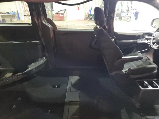 Photo 11 from auction – 2015 DODGE GRAND CARA with VIN 2C4RDGBG1FR625360