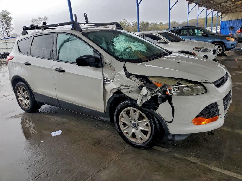Photo 4 from auction – 2015 FORD ESCAPE S with VIN 1FMCU0F72FUC89756