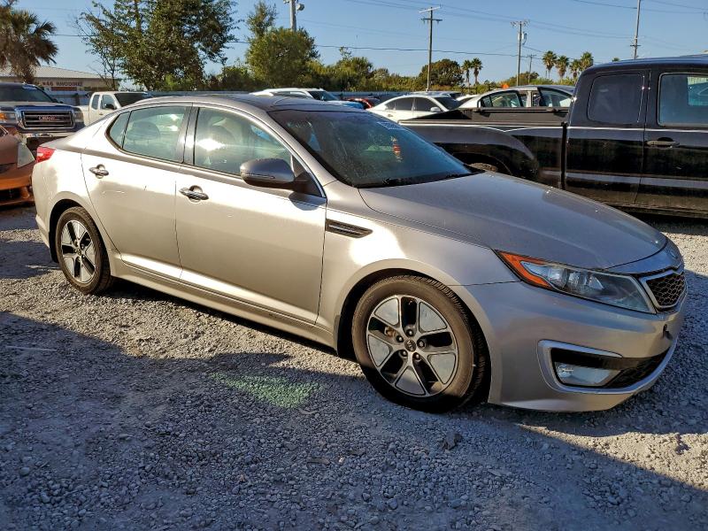 Photo 4 from auction – 2012 KIA OPTIMA HYB with VIN KNAGM4AD8C5022215