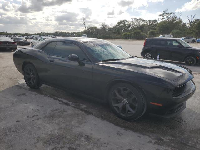 Photo 4 from auction – 2018 DODGE CHALLENGER with VIN 2C3CDZAG4JH251901