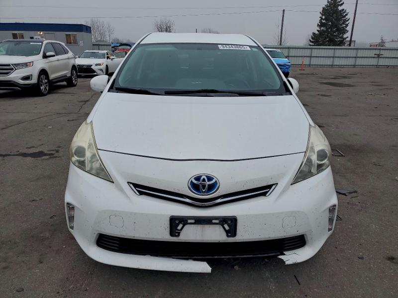 Photo 5 from auction – 2014 TOYOTA PRIUS V with VIN JTDZN3EU4E3321051