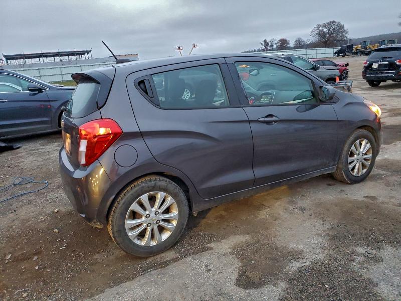 Photo 3 from auction – 2016 CHEVROLET SPARK 1LT with VIN KL8CD6SA8GC618632