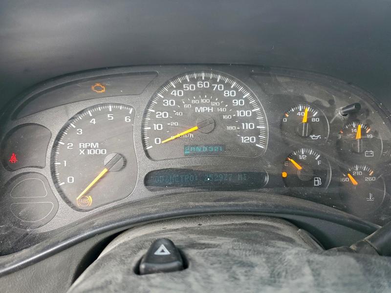 Photo 9 from auction – 2005 CHEVROLET SILVERADO with VIN 2GCEK13T751252593