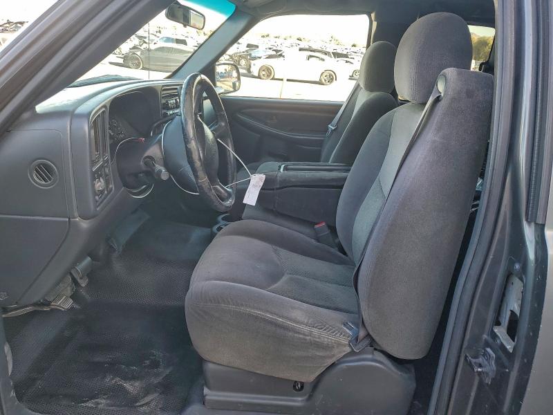Photo 7 from auction – 2001 CHEVROLET SILVERADO with VIN 1GCEC19W61Z176736