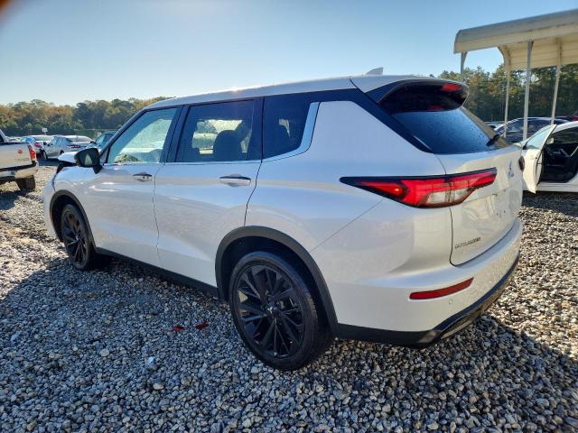 Photo 2 from auction – 2024 MITSUBISHI OUTLANDER with VIN JA4J3VA84RZ072528