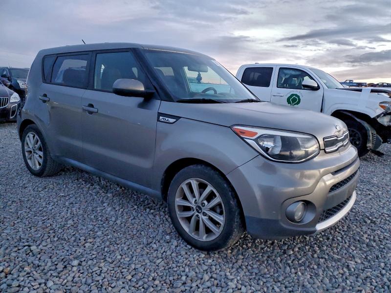 Photo 4 from auction – 2017 KIA SOUL + with VIN KNDJP3A54H7441788