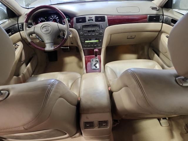 Photo 8 from auction – 2002 LEXUS ES 300 with VIN JTHBF30G125027265