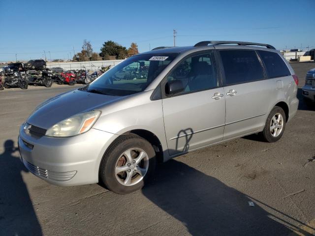 TOYOTA SIENNA CE 2004 with VIN 5TDZA23CX4S049540 - Photo from auction