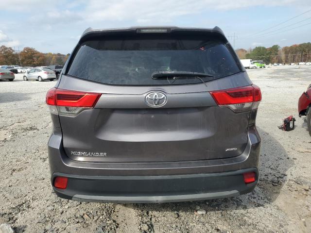 Foto 6 de la subasta – 2017 TOYOTA HIGHLANDER con VIN 5TDBZRFH8HS455140