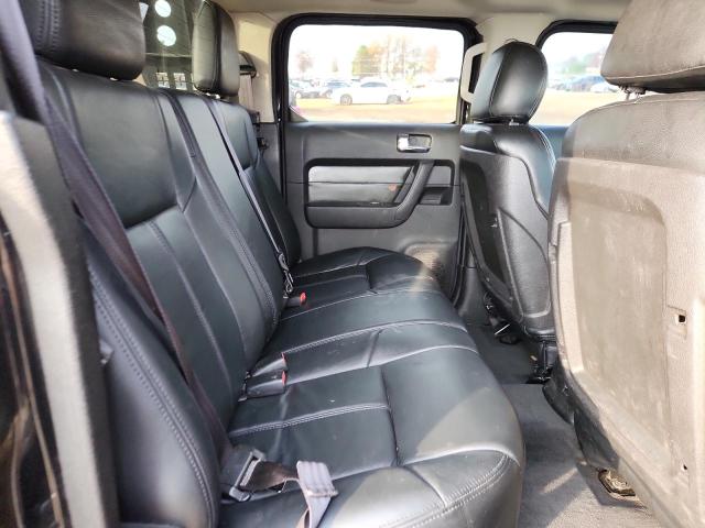 Photo 11 from auction – 2009 HUMMER H3T ALPHA with VIN 5GNEN13L098128417