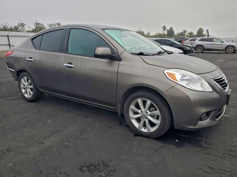 Photo 4 from auction – 2014 NISSAN VERSA S with VIN 3N1CN7AP1EL814030