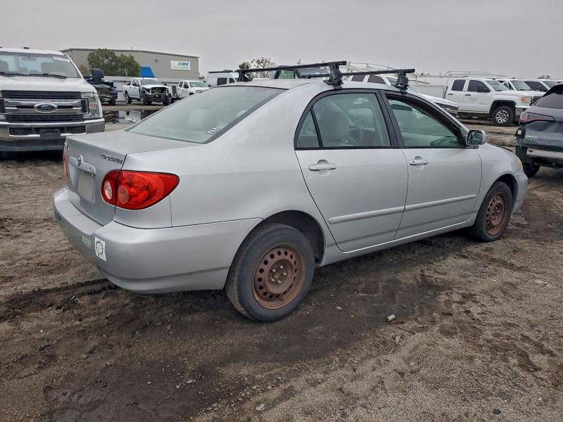 Photo 3 from auction – 2005 TOYOTA COROLLA CE with VIN 1NXBR32E05Z398217