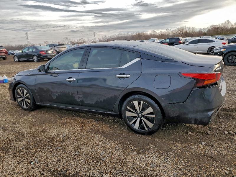 Photo 2 from auction – 2019 NISSAN ALTIMA SL with VIN 1N4BL4EV1KC256005