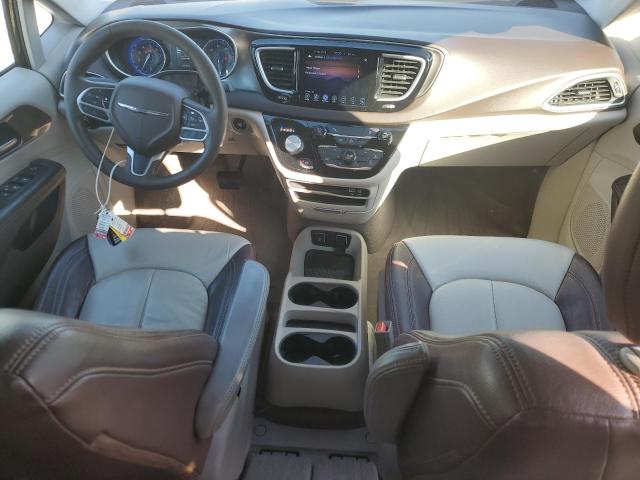 Photo 8 from auction – 2017 CHRYSLER PACIFICA T with VIN 2C4RC1DG7HR519348