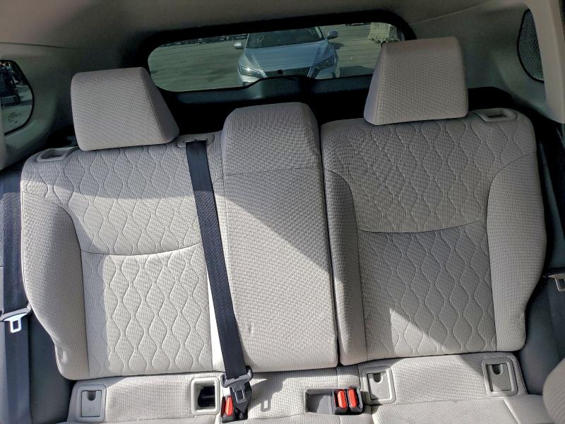Photo 10 from auction – 2023 TOYOTA COROLLA CR with VIN 7MUAAAAG7PV055643