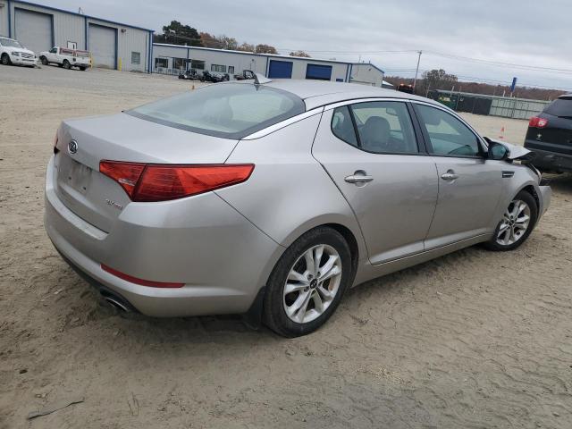 Photo 3 from auction – 2011 KIA OPTIMA EX with VIN KNAGN4A74B5147492