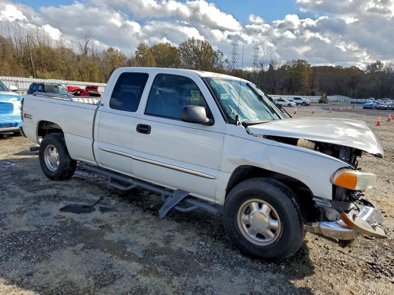 Photo 4 from auction – 2003 GMC NEW SIERRA with VIN 2GTEK19T431207681