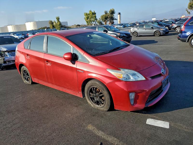 Photo 4 from auction – 2014 TOYOTA PRIUS with VIN JTDKN3DU6E1784632