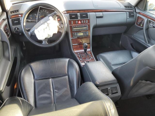 Photo 8 from auction – 2001 MERCEDES-BENZ E 320 with VIN WDBJF65JX1B288489
