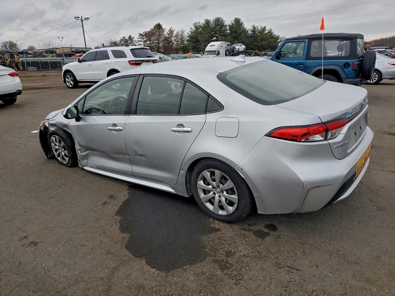 Photo 2 from auction – 2021 TOYOTA COROLLA LE with VIN JTDEPMAE1MJ157555