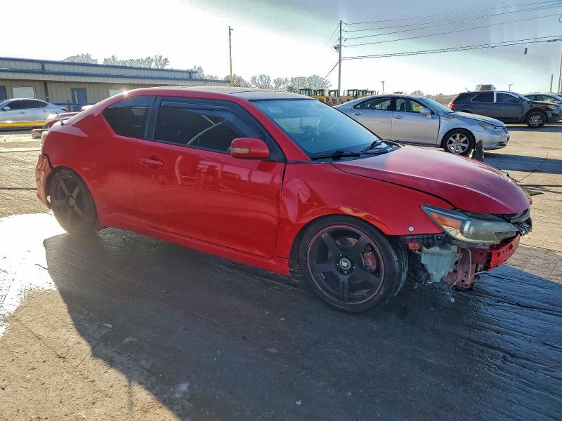 Photo 4 from auction – 2015 TOYOTA SCION TC with VIN JTKJF5C72F3091393