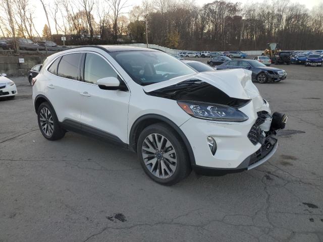 Photo 4 from auction – 2020 FORD ESCAPE TIT with VIN 1FMCU9J90LUA90391