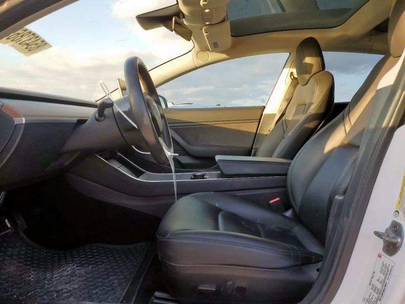 Photo 7 from auction – 2018 TESLA MODEL 3 with VIN 5YJ3E1EA8JF165075
