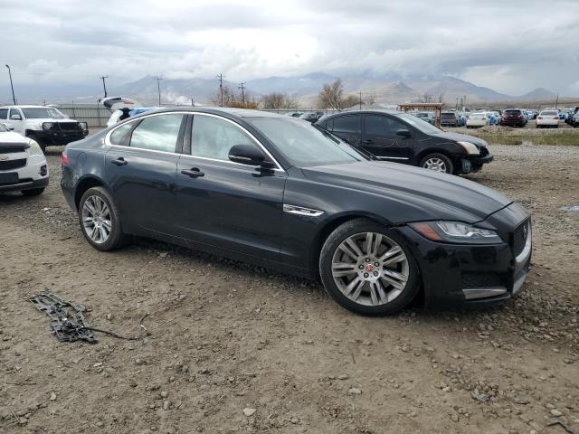 Photo 4 from auction – 2016 JAGUAR XF PREMIUM with VIN SAJBD4BV8GCY20981