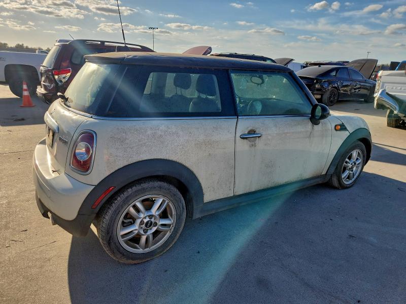 Photo 3 from auction – 2012 MINI COOPER with VIN WMWSU3C55CT259041