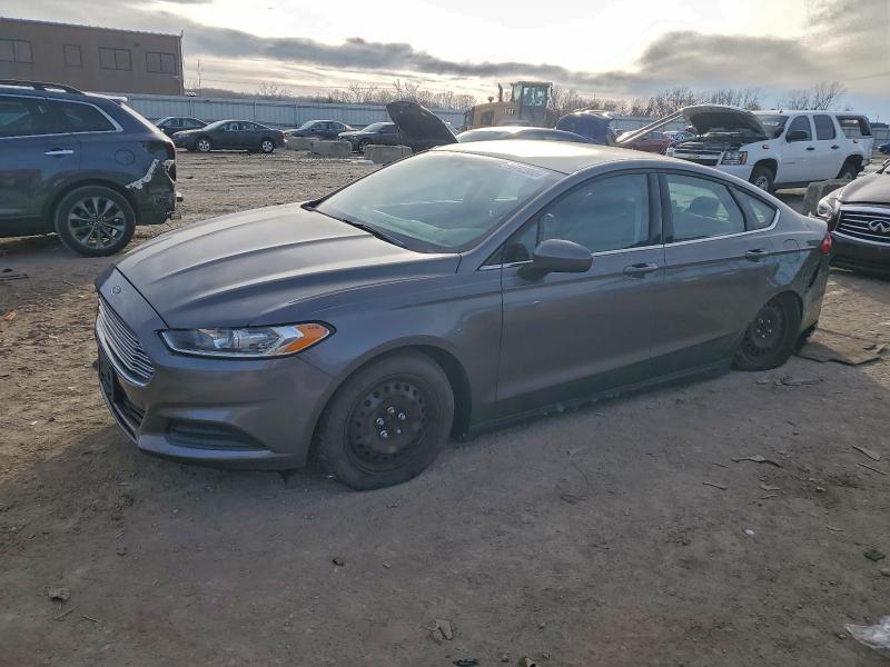 FORD FUSION S 2014 with VIN 1FA6P0G70E5361401 - Photo from auction