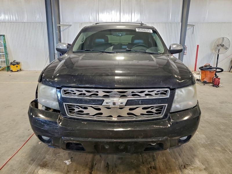 Photo 5 from auction – 2011 CHEVROLET TAHOE K150 with VIN 1GNSKCE06BR215224