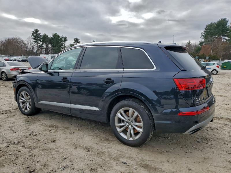 Photo 2 from auction – 2017 AUDI Q7 PREMIUM with VIN WA1LAAF76HD025844