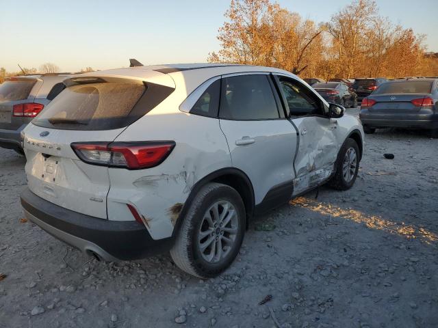Photo 3 from auction – 2020 FORD ESCAPE SE with VIN 1FMCU0G69LUB48944