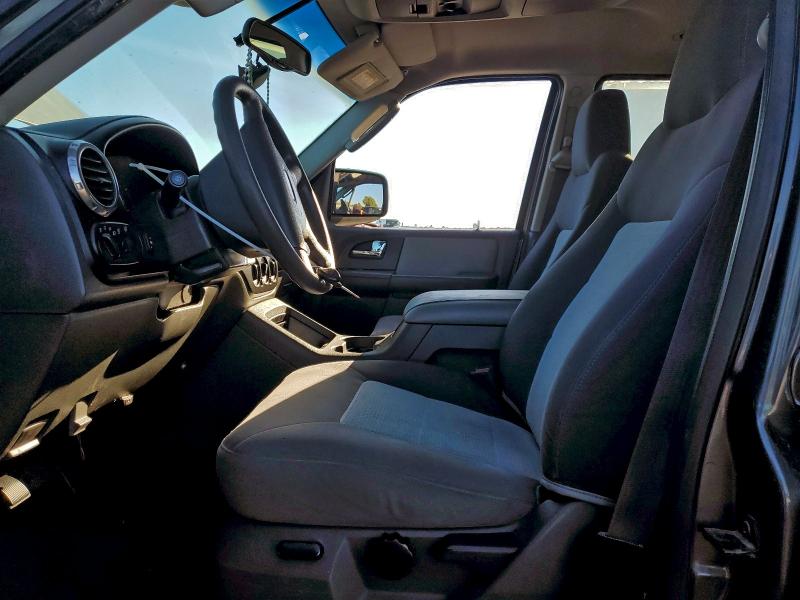 Photo 7 from auction – 2003 FORD EXPEDITION with VIN 1FMRU15W13LA80292