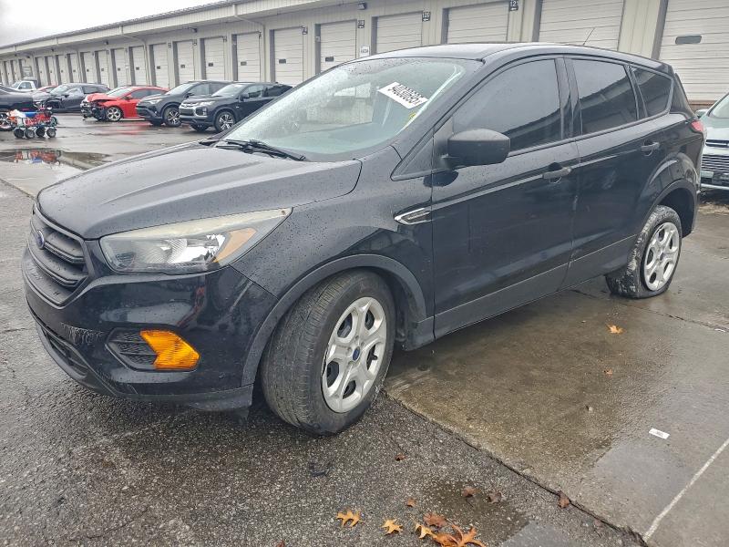 FORD ESCAPE S 2018 z numerem VIN 1FMCU0F71JUA08698 - Zdjęcie z aukcji
