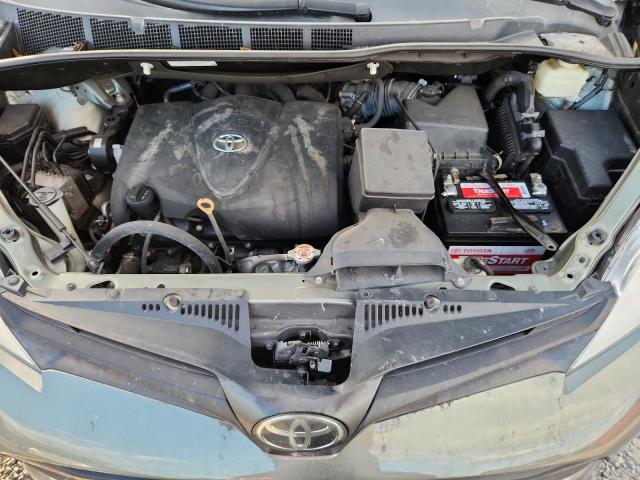 Photo 12 from auction – 2019 TOYOTA SIENNA with VIN 5TDZZ3DCXKS017195