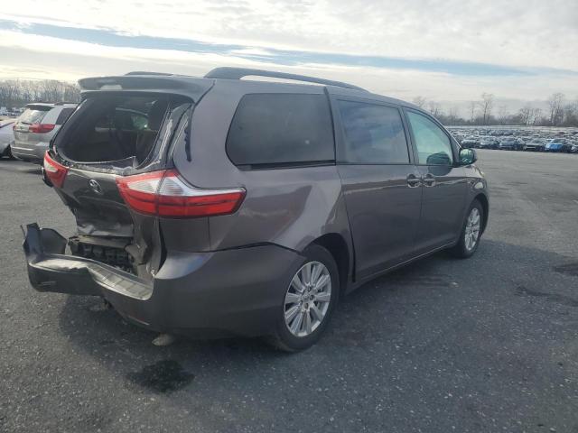 Photo 3 from auction – 2017 TOYOTA SIENNA LE with VIN 5TDJZ3DC0HS149419