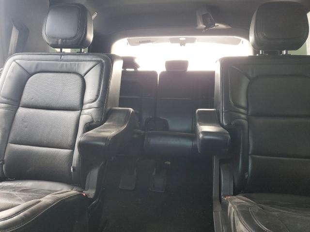 Photo 10 from auction – 2019 LINCOLN NAVIGATOR with VIN 5LMJJ2LTXKEL17379
