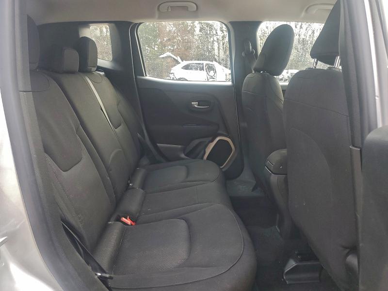 Photo 10 from auction – 2017 JEEP RENEGADE with VIN ZACCJBAB7HPG36863