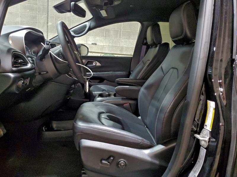 Photo 7 from auction – 2026 CHRYSLER PACIFICA S with VIN 2C4RC1BG0TR155012
