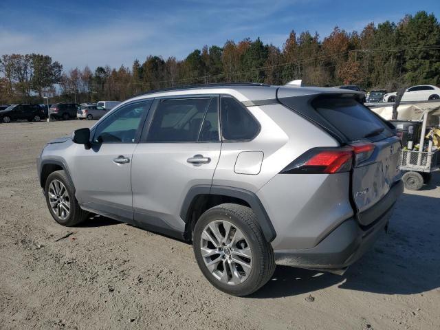 Photo 2 from auction – 2020 TOYOTA RAV4 XLE P with VIN 2T3A1RFV4LC061863