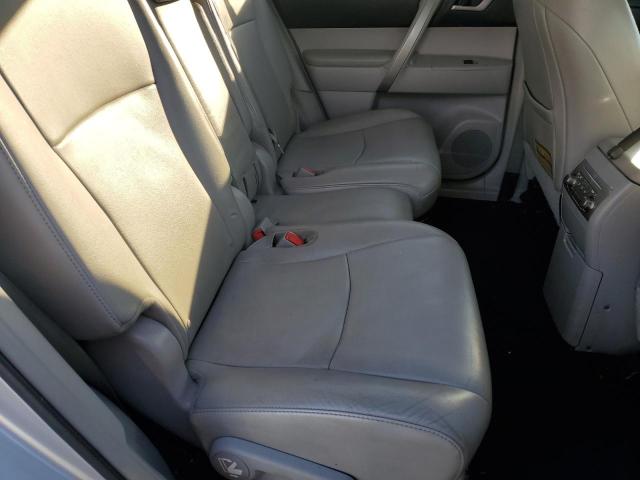 Photo 11 from auction – 2013 TOYOTA HIGHLANDER with VIN 5TDBK3EH9DS242582